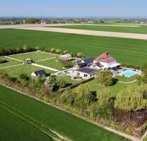 Haus zum Kaufen in Salzkotten 2.990.000,00 € 338 m²