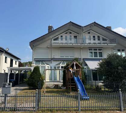 Foto - Haus zum Mieten in Neu-Isenburg 2.300,00 € 161 m²