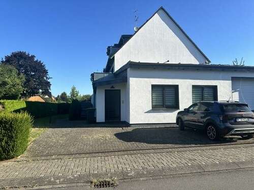 Foto - Wohnung zum Mieten in Niederkassel 515,00 € 50 m²