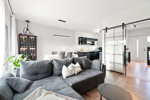 Foto - Haus zum Kaufen in Solingen Höhscheid 635.000,00 € 146.03 m²