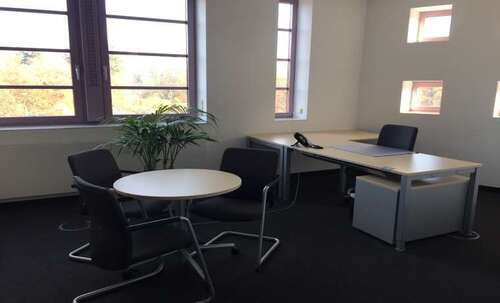 Foto - Büro in Bad Homburg v. d. Höhe 199,00 € 4 m²