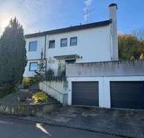 Haus zum Kaufen in Frickenhausen 649.000,00 € 210 m²