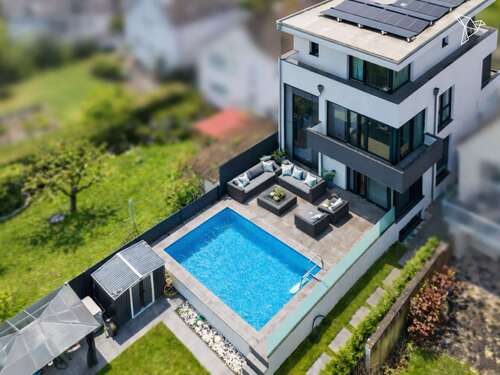 Foto - Haus zum Kaufen in Langen (Hessen) 2.000.000,00 € 247 m²