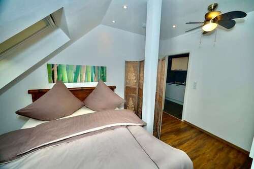 Foto - Wohnung zum Mieten in Hohenmölsen 1.350,00 € 80 m²