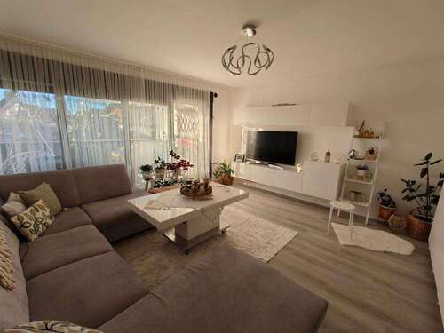 Foto - Wohnung zum Kaufen in Urbach 384.000,00 € 101.36 m²