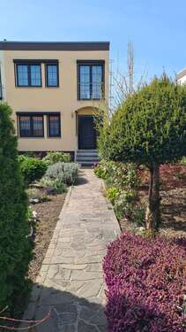 Foto - Haus zum Kaufen in Halle 349.000,00 € 133 m²