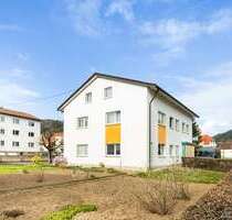 Haus zum Kaufen in Hausen im Wiesental 474.000,00 € 326 m²