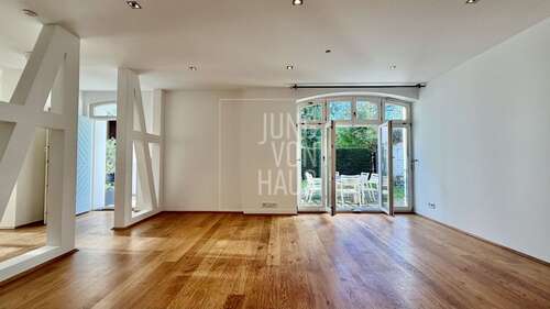 Foto - Haus zum Mieten in Wiesbaden 3.195,00 € 150 m²