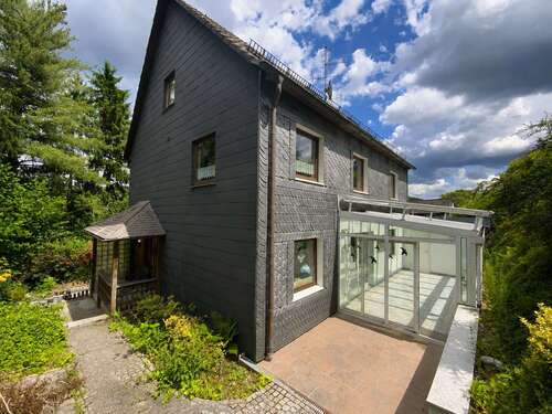 Foto - Haus zum Kaufen in Solingen 395.000,00 € 190 m²