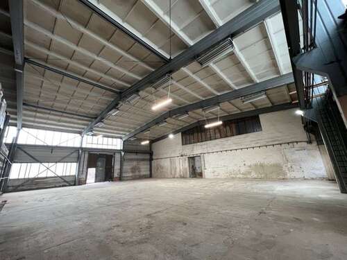 Foto - Halle in Damsdorf 1.499,00 € 300 m²