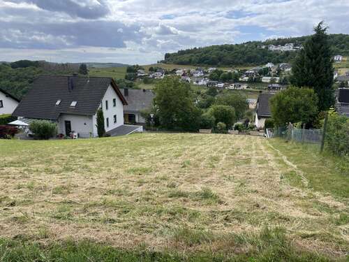 Foto - Grundstück zu verkaufen in Horath 35.000,00 € 866 m²