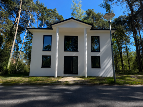 Foto - Haus zum Kaufen in Brandenburg - Blankenfelde-Mahlow 990.000,00 € 198 m²