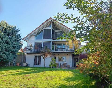 Foto - Haus zum Kaufen in Bad Bellingen 785.000,00 € 182 m²