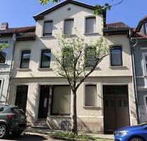 Haus zum Kaufen in Apolda 149.000,00 € 130.47 m²