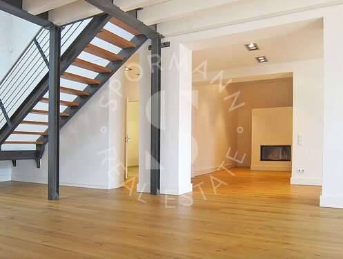 Foto - Wohnung zum Mieten in Düsseldorf 2.850,00 € 204 m²