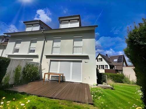 Foto - Haus zum Kaufen in Leinfelden-Echterdingen 647.000,00 € 161.06 m²