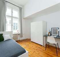 WG-Zimmer in Berlin 700,00 € 13 m²
