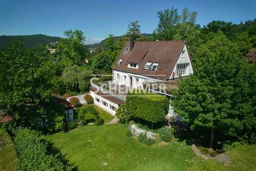 Foto - Haus zum Kaufen in Badenweiler 845.000,00 € 258 m²