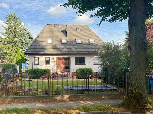 Foto - Haus zum Mieten in Mahlow 2.980,00 € 205 m²
