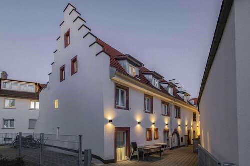 Foto - Haus zum Kaufen in Teningen 1.500.000,00 € 309.35 m²