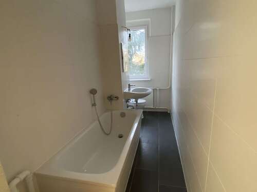 Foto - Wohnung zum Mieten in Altenburg 294,90 € 58.98 m²