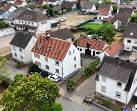 Foto - Haus zum Kaufen in Hasselroth 575.000,00 € 255 m²