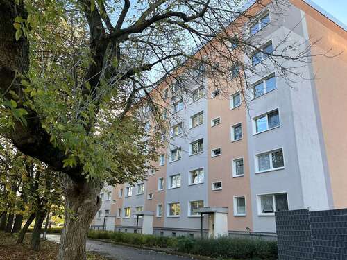 Foto - Wohnung zum Mieten in Plauen 414,00 € 69 m²