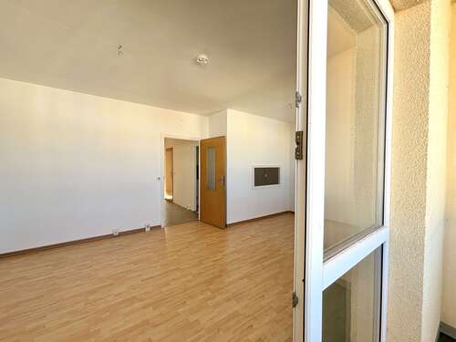 Foto - Wohnung zum Mieten in Suhl 272,00 € 67.9 m²