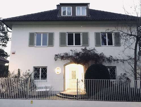 Foto - Haus zum Kaufen in Augsburg 1.850.000,00 € 330 m²