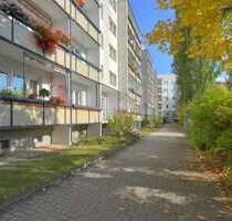 Wohnung zum Mieten in Halle 382,00 € 61.03 m²