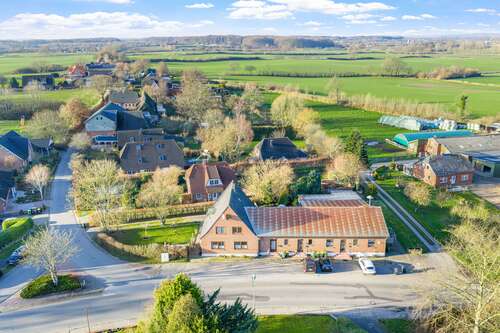 Foto - Haus zum Kaufen in Mittelangeln 439.000,00 € 437 m²