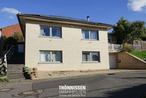 Foto - Haus zum Kaufen in Heinsberg-Dremmen 398.000,00 € 190 m²