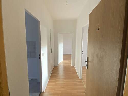 Foto - Wohnung zum Mieten in Altenburg 390,00 € 70.97 m²