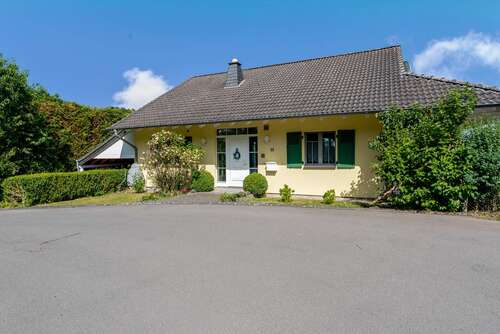 Foto - Haus zum Kaufen in Bad Münstereifel 395.000,00 € 227 m²