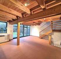 Haus zum Mieten in Frankfurt 2.400,00 € 200 m²