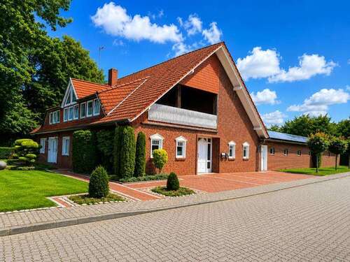 Foto - Haus zum Kaufen in Emstek 394.000,00 € 340 m²