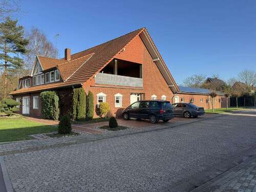 Foto - Haus zum Kaufen in Emstek 425.000,00 € 340 m²