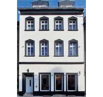 Haus zum Kaufen in Berlin 1.250.000,00 € 293 m²