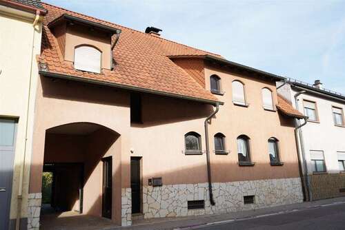Foto - Haus zum Kaufen in Plankstadt 759.000,00 € 195 m²