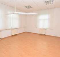 Büro in Chemnitz 1.225,00 € 245.29 m²