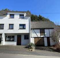 Haus zum Kaufen in Horath 155.000,00 € 162 m²