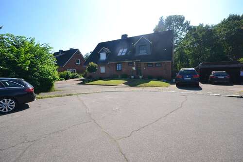 Foto - Haus zum Kaufen in Neumünster 490.000,00 € 260 m²