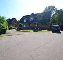 Haus zum Kaufen in Neumünster 490.000,00 € 260 m²