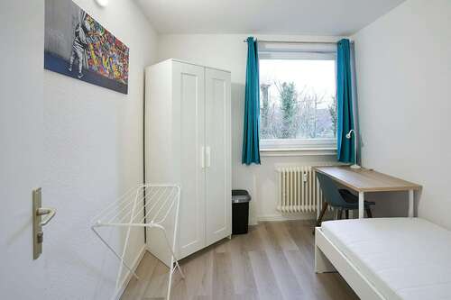 Foto - WG-Zimmer in Düsseldorf 609,00 € 9 m²