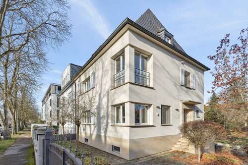 Foto - Haus zum Mieten in Saarlouis 2.250,00 € 200 m²