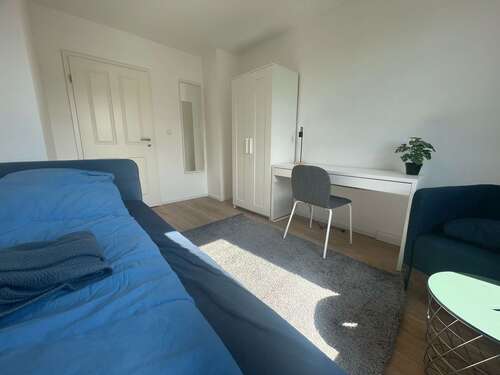 Foto - Wohnung zum Mieten in Augsburg 450,00 € 9 m²