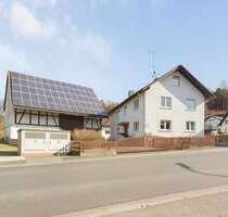 Haus zum Kaufen in Flörsbachtal 319.000,00 € 215 m²