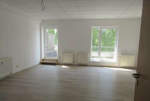 Foto - Wohnung zum Mieten in Oberlungwitz 328,00 € 59 m²
