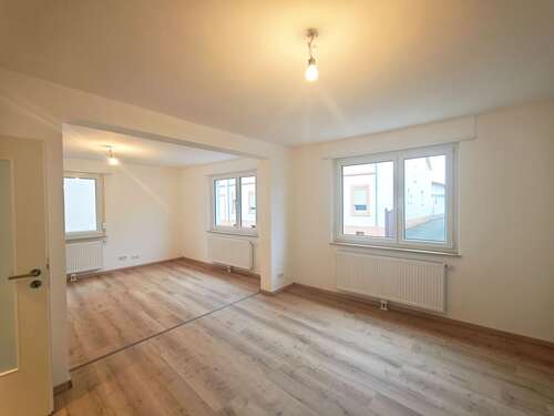 Foto - Wohnung zum Mieten in Ottersheim 625,00 € 66 m²