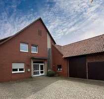 Haus zum Kaufen in Niedernwöhren 429.000,00 € 300 m²